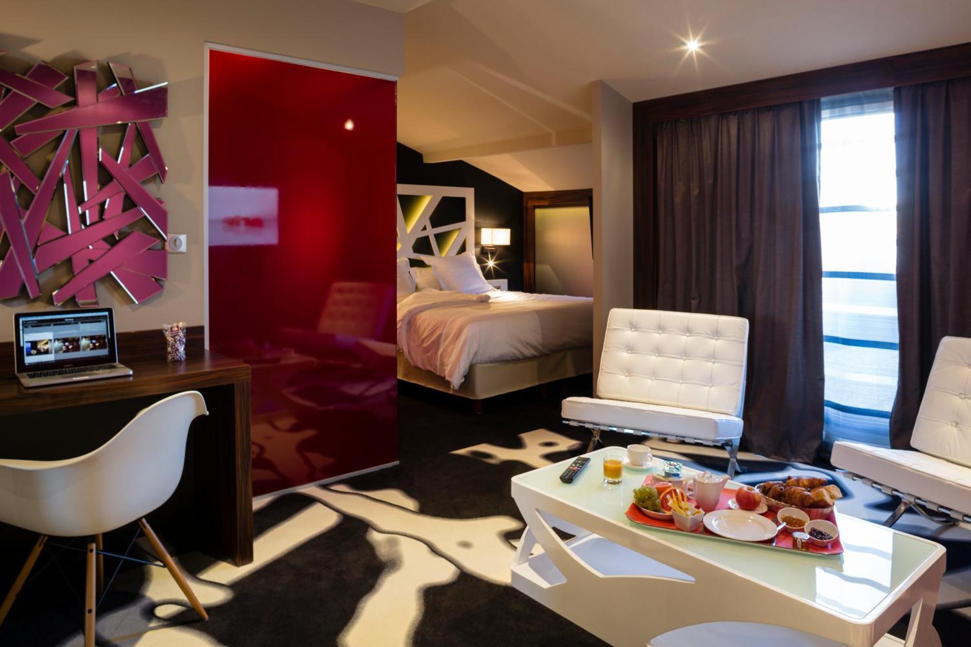Superior Room with Terrace,1029928036:JPEG