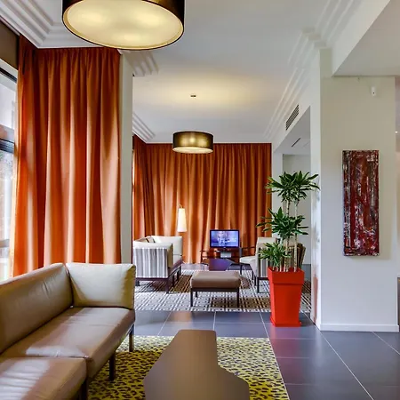 Privilege Appart Hotel Saint Exupery-3